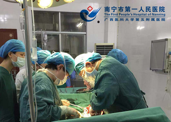 三塘卫生院剖宫产.jpg