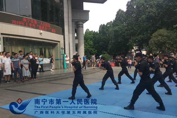 进行“保消合一”演练.jpg