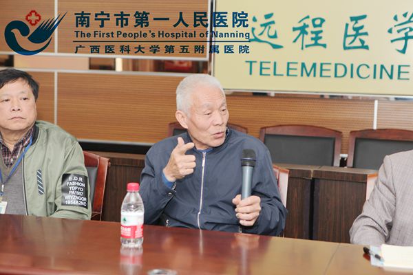 2.退休职工代表发言.jpg