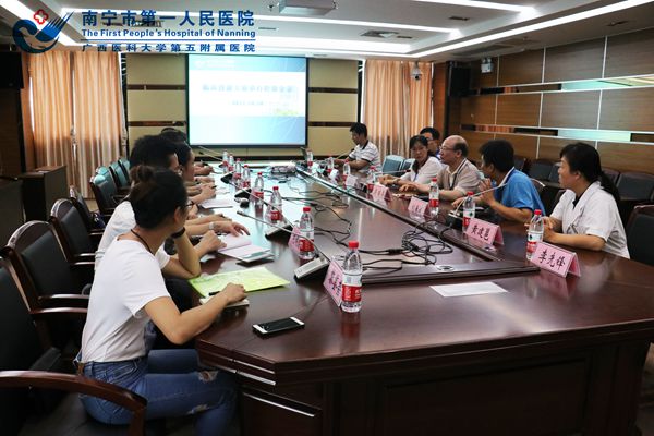 接待交流团.jpg