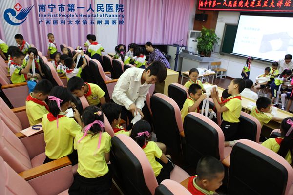 3.培训现场3.jpg