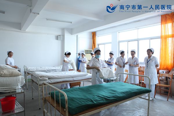 考试现场2.jpg