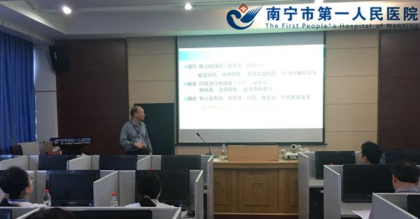吴曙粤副院长进行试讲.JPG