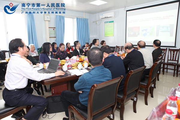 3.我院召开2018年社会行风作风满意度评议会议现场3.jpg