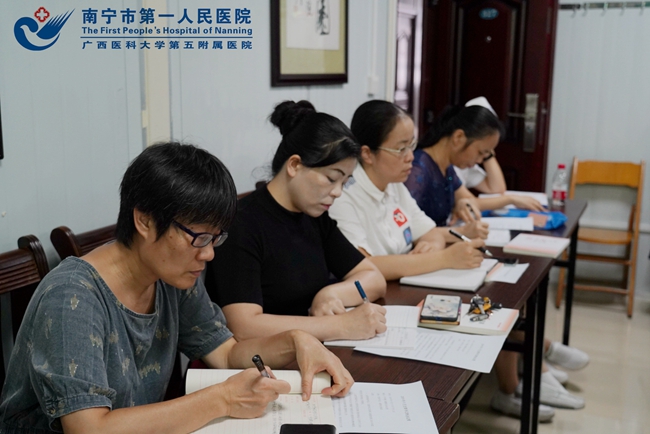 1569743233383051787.jpg 支部书记例会照片.jpg