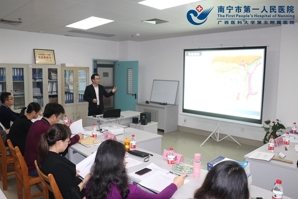 2.图为荣获二等奖的参赛选手张智在比赛现场.jpg
