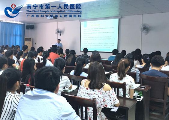 3.座无虚席_.jpg