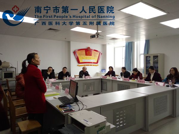 1.答辩现场.jpg