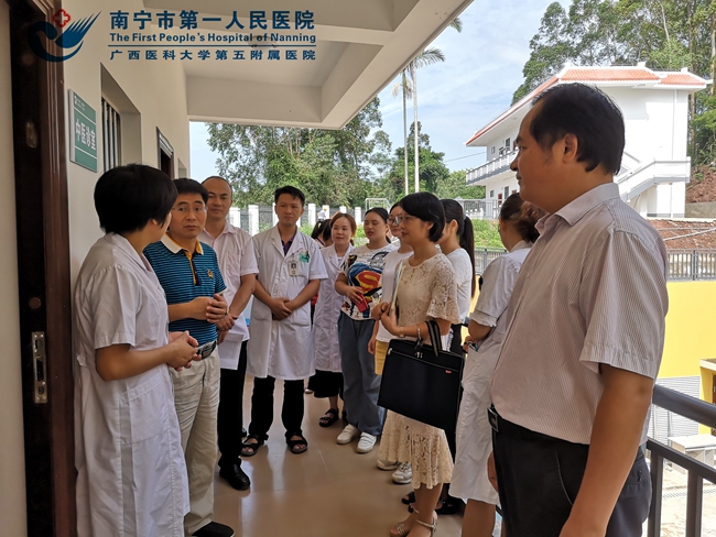 2019-9-3我院刘津江书记、黄岳院长助理到大塘养老服务中心进行指导工作.jpg