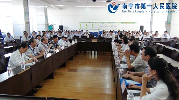 吴曙粤副院长致辞欢迎检查组的到来_副本.jpg