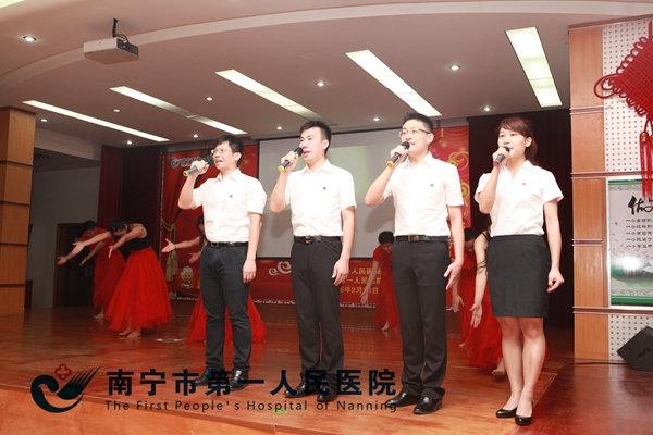 2、诵读经典.JPG