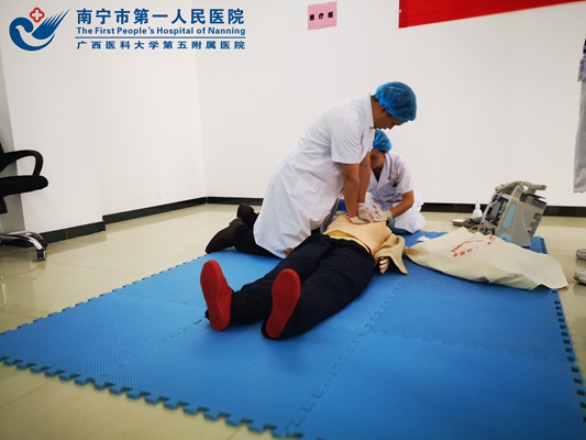 1.比赛操作现场.jpg