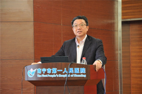 二医院院长李建民发言_调整大小.jpg