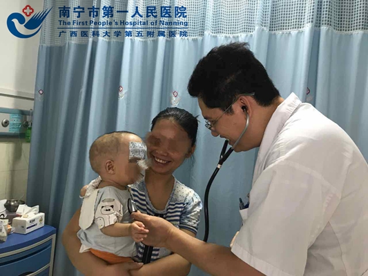 1.神经外科胡北泉医生查房.jpg