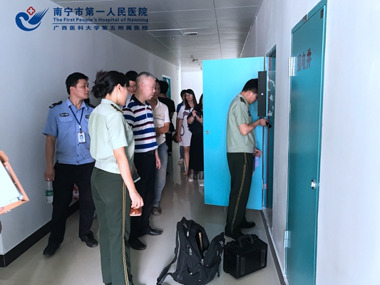 特殊医技楼消防验收现场2.jpg
