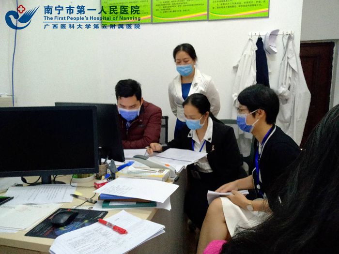 1589017324924097825.jpg 2020-04-22我院专家到大塘养老服务中心开展第五次自评评审.jpg