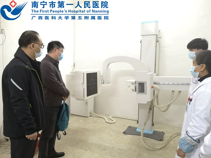 1615273667612070357.jpg 1我院专家参观灵山康亿精神病医院放射科,推进远程协作.jpg