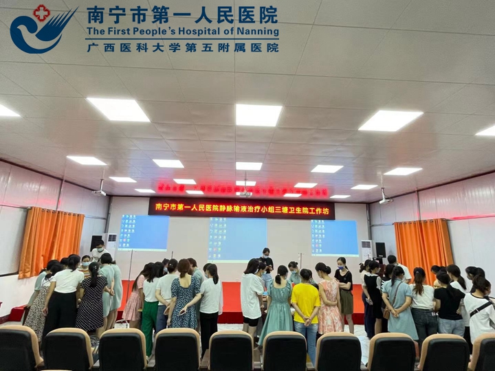 1626683128691040644.jpg 图为工作坊操作示范.jpg