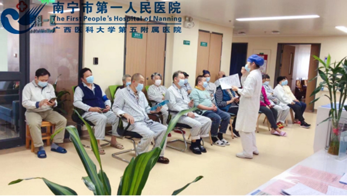 图为宣教会现场1.jpg