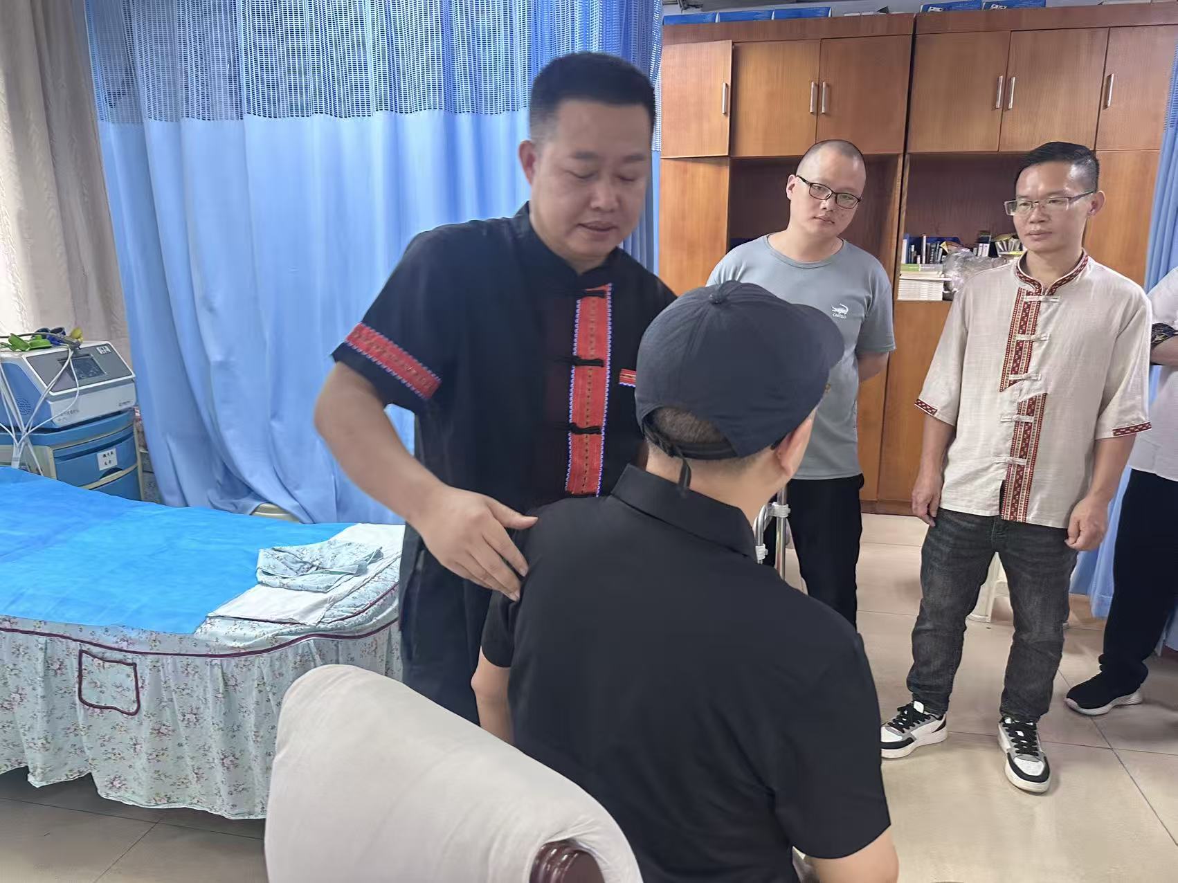 1758782207688055051.jpg 1758685085300_微信图片_20250922090935_125_2.jpg